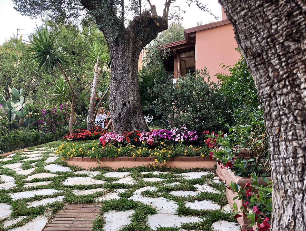 La Casa Di Paolo Casa Di Charme Hotel Marina di Camerota Exterior photo
